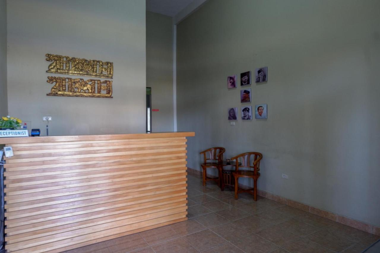 Reddoorz Syariah At Jalan Jenderal Sudirman Palopo Exterior foto
