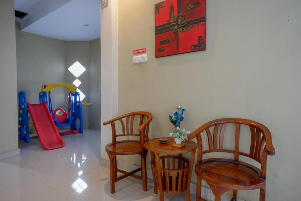 Reddoorz Syariah At Jalan Jenderal Sudirman Palopo Exterior foto