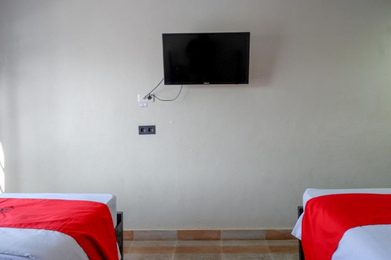 Reddoorz Syariah At Jalan Jenderal Sudirman Palopo Exterior foto